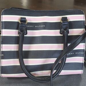 Tommy Hilfiger Medium Purse Bag Pink & Black